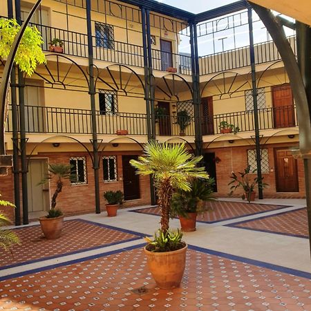 Torneo Life Tranquilo En El Centro Apartment Севиля Екстериор снимка